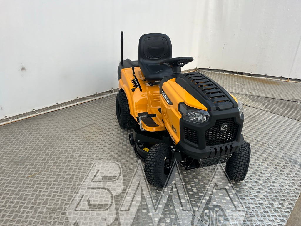 CUB_CADET_LT2_NR92_TRATTORINO_CON_RACCOLTA_4.jpg