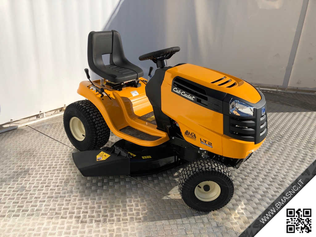 CUB_CADET_LT2_NS96_TRATTORINO_SC_32.jpg