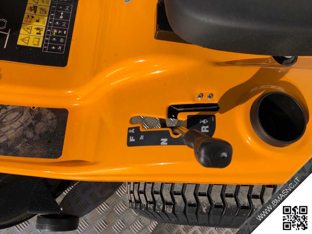 CUB_CADET_LT2_NS96_TRATTORINO_SC_36.jpg