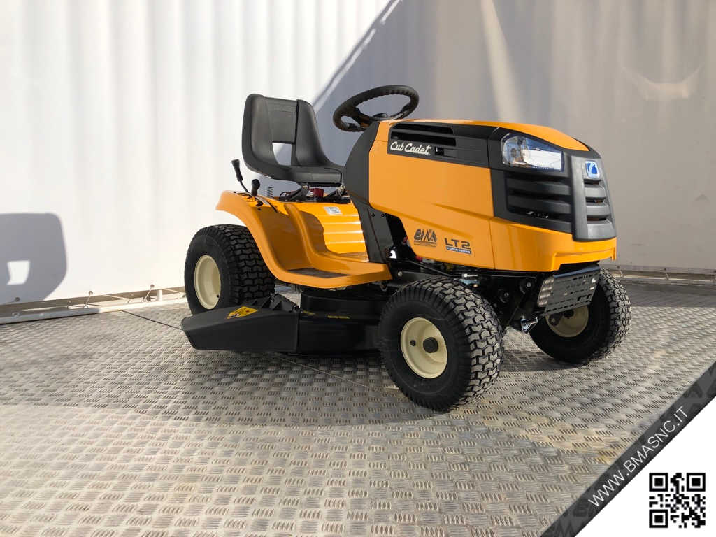 CUB_CADET_LT2_NS96_TRATTORINO_SC_37.jpg