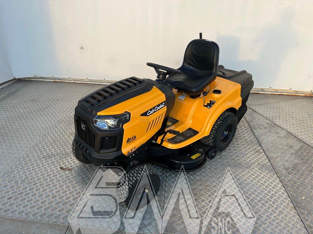 CUB_CADET_LT1_NR96_TRATTORINO_4.jpg