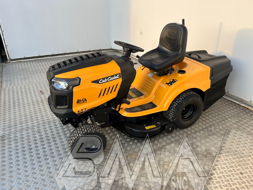 CUB_CADET_LT1_NR96_TRATTORINO_8.jpg